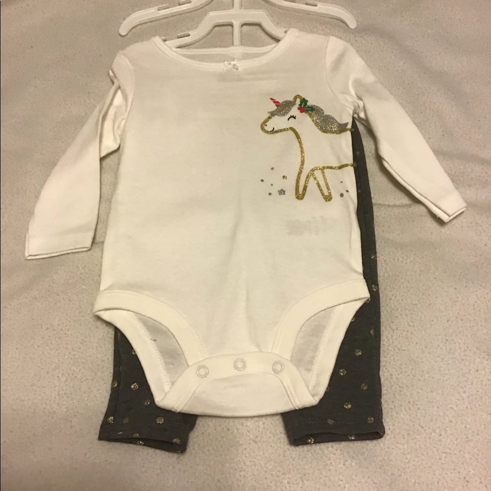 Carter’s 6 months 3 piece outfit NWOT never worn